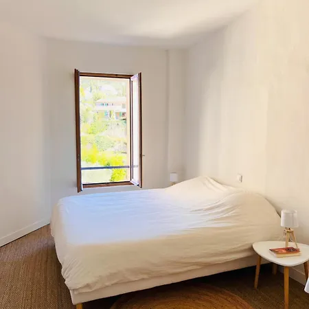 Holiday home Maison Au Coeur Du Village Jusqu'a 6 Personnes
