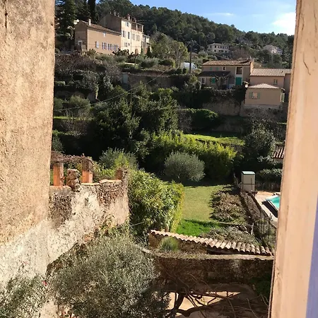 Maison Au Coeur Du Village Jusqu'a 6 Personnes Holiday home