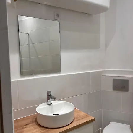 Holiday home Maison Au Coeur Du Village Jusqu'a 6 Personnes Cotignac